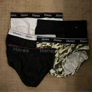 Hanes Brief Bundle Mens Small 28-30”